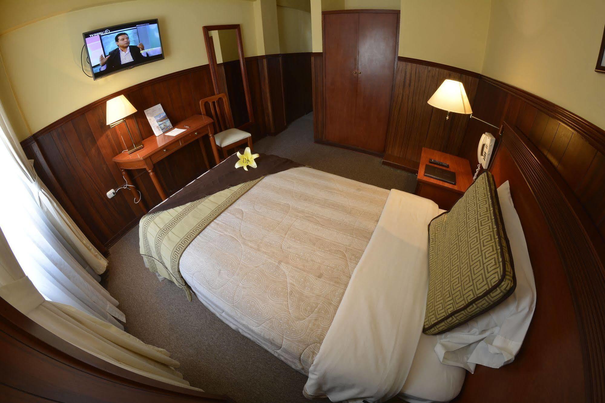 El Tumi Hotel Huaraz  Extérieur photo